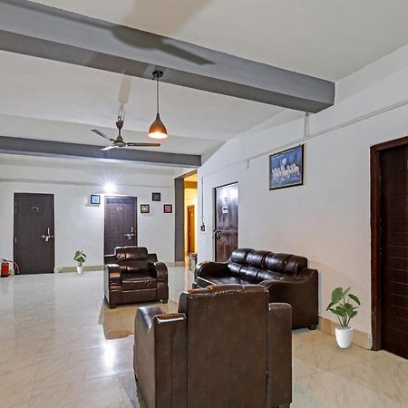 OYO 88889 Hill View Premium Guwahati Exterior foto
