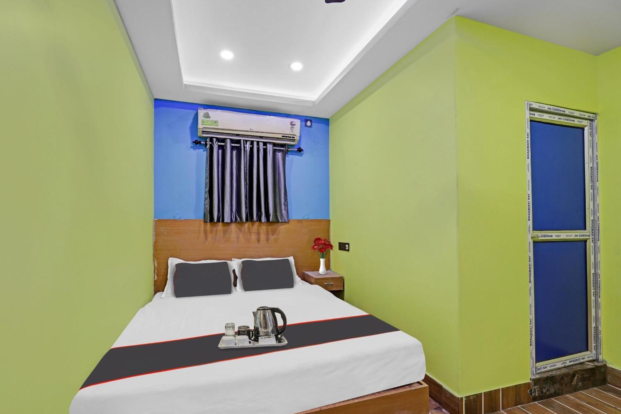 OYO 88889 Hill View Premium Guwahati Exterior foto